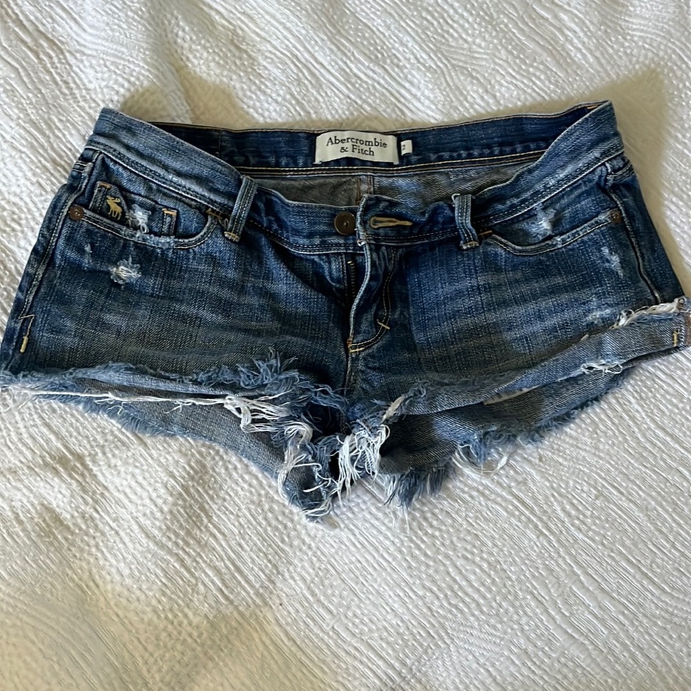 Abercrombie & Fitch size 2 denim cut offs